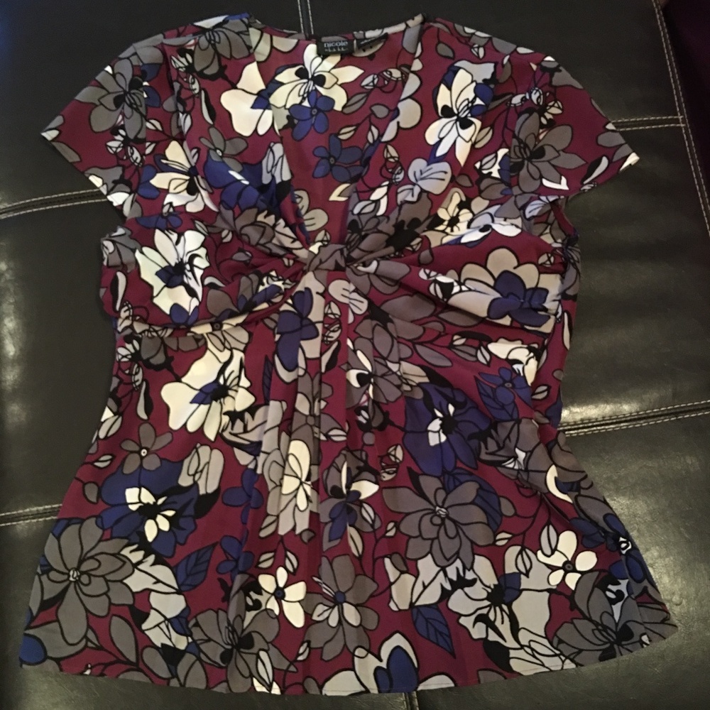 Nicole Miller Floral Blouse